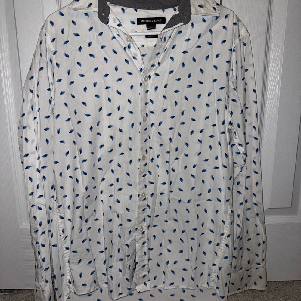 Michael Kors Men's White Jacket with Blue Accents
